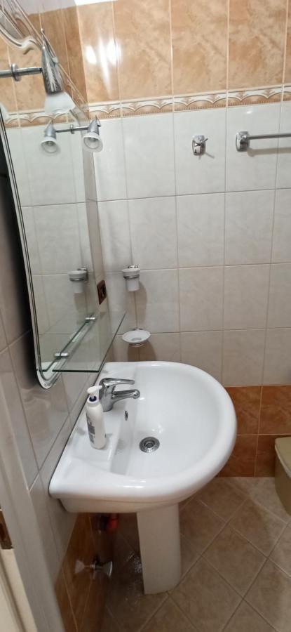 Villa Family Bitri Piqeras Dış mekan fotoğraf